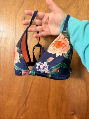 triangl swimwear Navy Floral Triangle Bralette